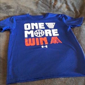 Boys size small UA tee